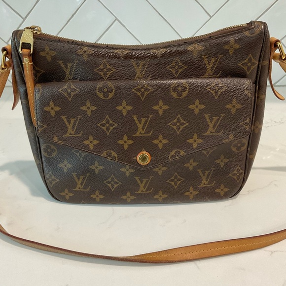 Louis Vuitton Monogram Mabillon Brown Crossbody Bag - Picture 2 of 15